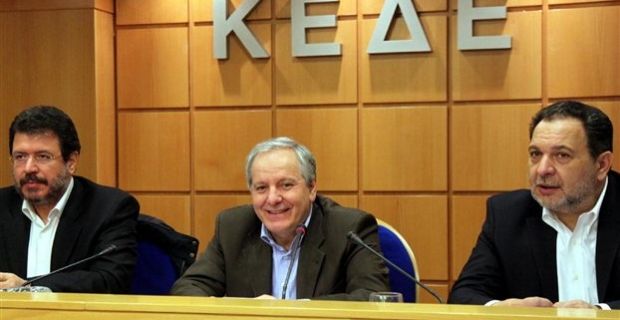 kede_aftodioikisi1-620x320