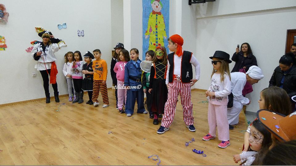 ΑΠΟΚΡΙΑΤΙΚΟ ΠΑΡΤΥ  20151ο ΔΗΜΟΤΙΚΟ ΣΤΥΛΙΔΑΣ (7)