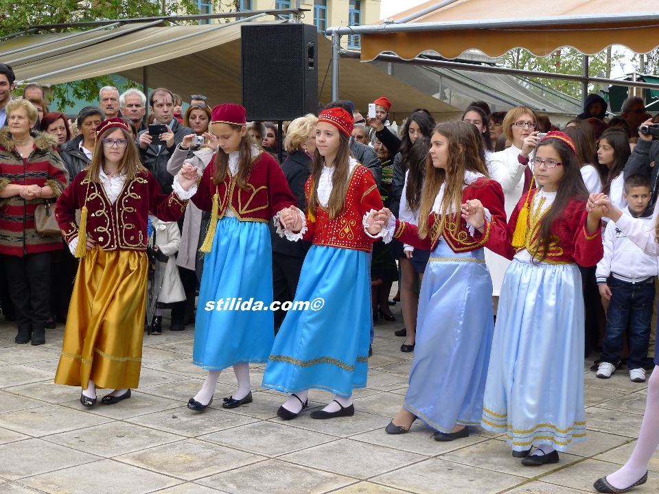 25η ΜΑΡΤΙΟΥ ΠΑΡΕΛΑΣΗ ΣΤΥΛΙΔΑ (88)
